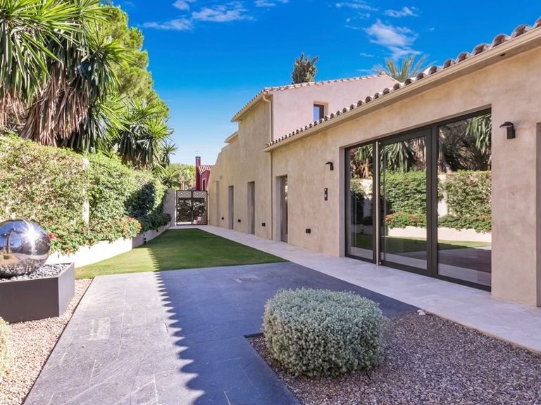 Espectacular Villa en Marbella Est 4