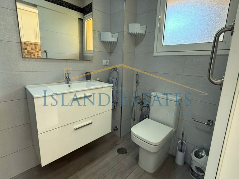 Renovated 1 Bedroom Apartment 50 metres from the Sea 12