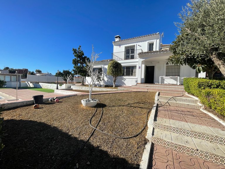 ESTEPONA, VILLA CON VISTAS AL MAR cerca KEMPINSKY HOTEL Estepona, Málaga 4