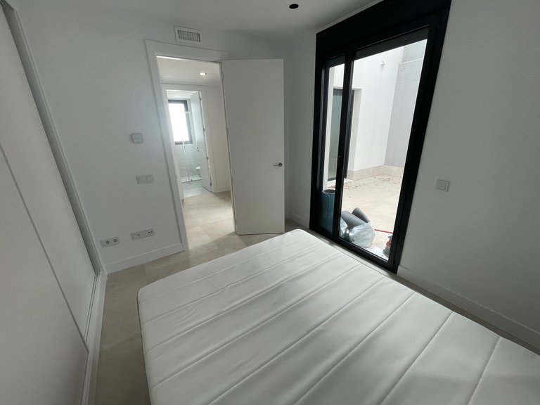 Estepona. URB. MIRADOR ESTEPONA HILLS, BAJO EXCLUSIVO con VISTAS AL MAR y ESTEPONA 4