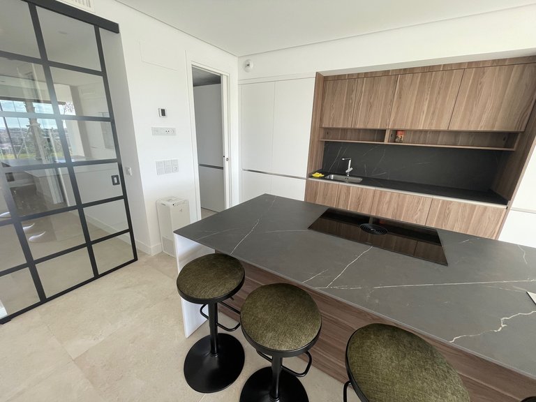 Estepona. URB. MIRADOR ESTEPONA HILLS, BAJO EXCLUSIVO con VISTAS AL MAR y ESTEPONA 15