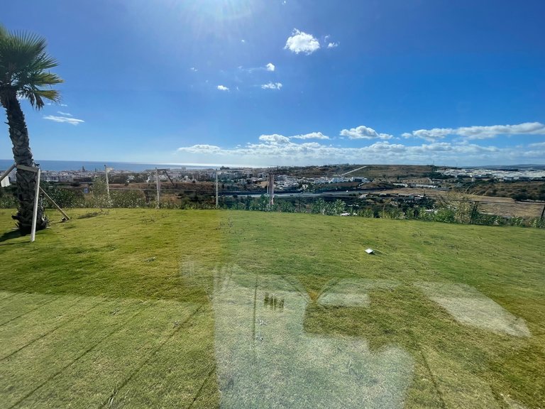 Estepona. URB. MIRADOR ESTEPONA HILLS, BAJO EXCLUSIVO con VISTAS AL MAR y ESTEPONA 24