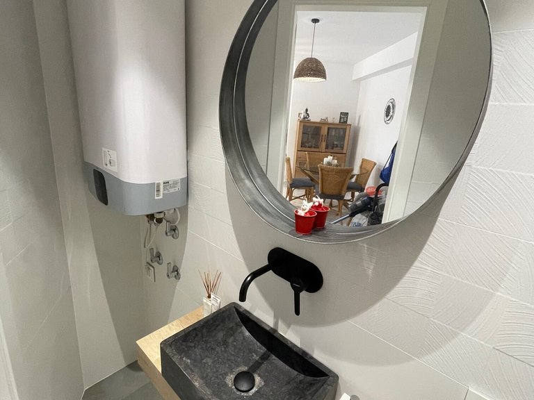 Sea Views Next to the Beach yours flat for sale in Estepona, Málaga 12