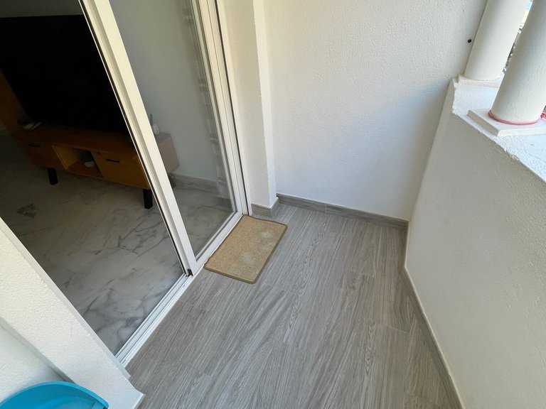 Sea Views Next to the Beach yours flat for sale in Estepona, Málaga 5