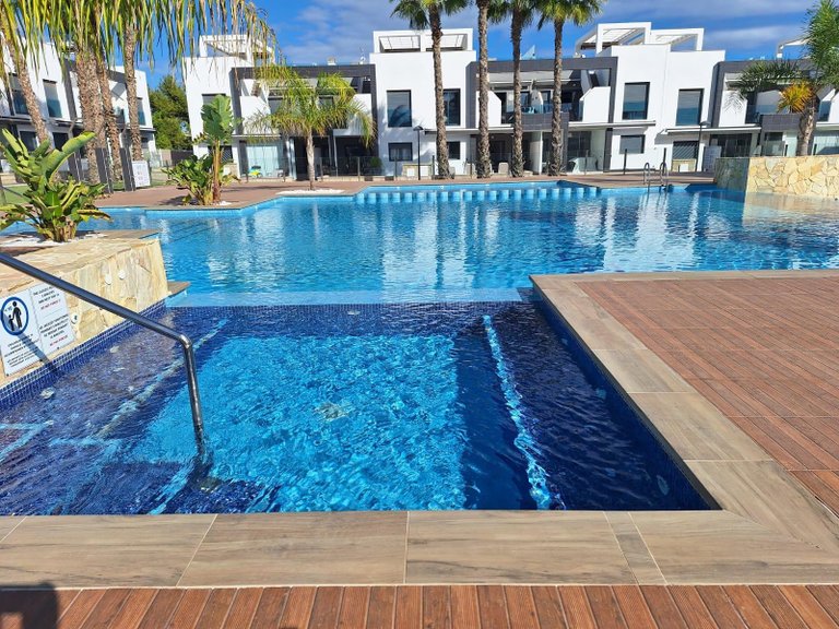 Exclusive Bungalow in La Zenia, Orihuela Costa – Move-In Ready 5