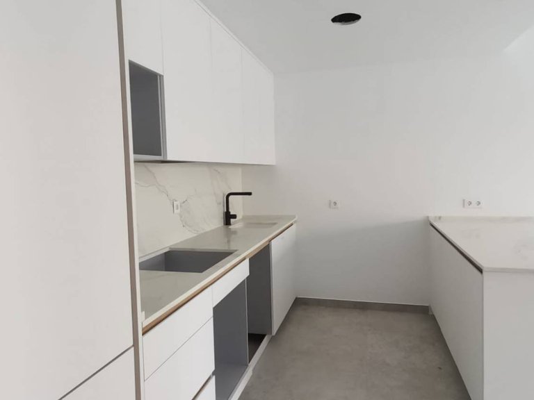 Apartment for sale in Torrevieja, Alicante 8