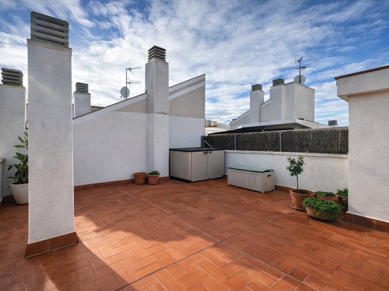 ATICO DUPLEX CON AMPLIA TERRAZA EN SITGES 3