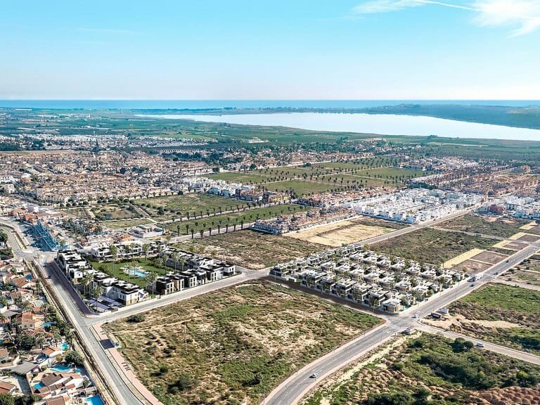 Villa for Sale in Alicante, Alicante 15