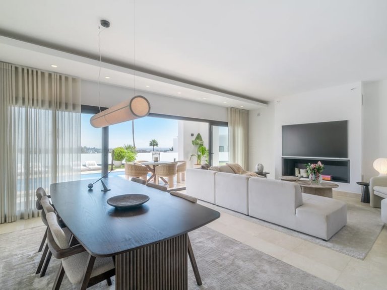 Villa for Sale in Benahavís, Malaga 12