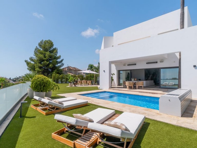 Villa for Sale in Benahavís, Malaga 4
