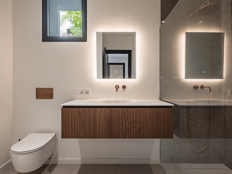 Villa for Sale in Marbella, Malaga 16