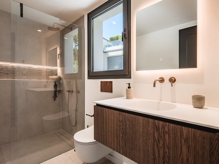 Villa for Sale in Marbella, Malaga 19