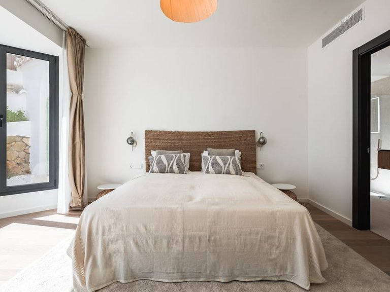 Villa for Sale in Marbella, Malaga 22