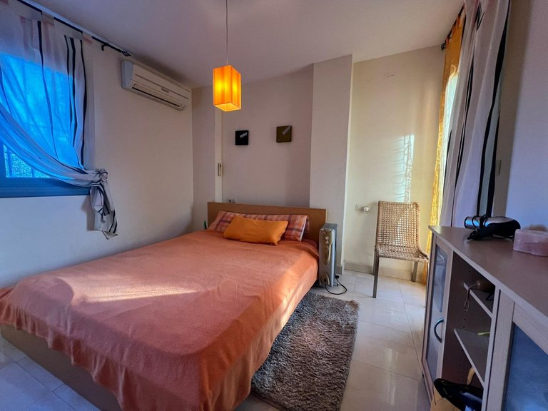 Beautiful Semi-Detached House in Villamartín 6