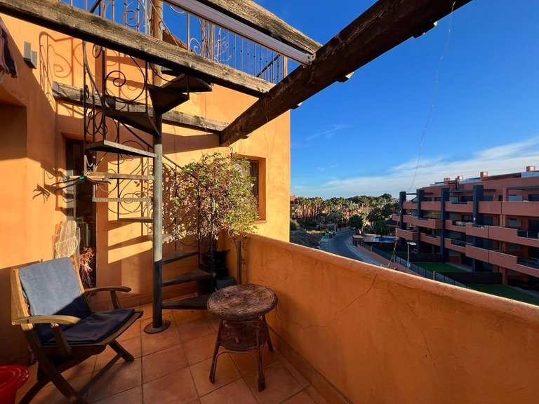 Beautiful Semi-Detached House in Villamartín 11