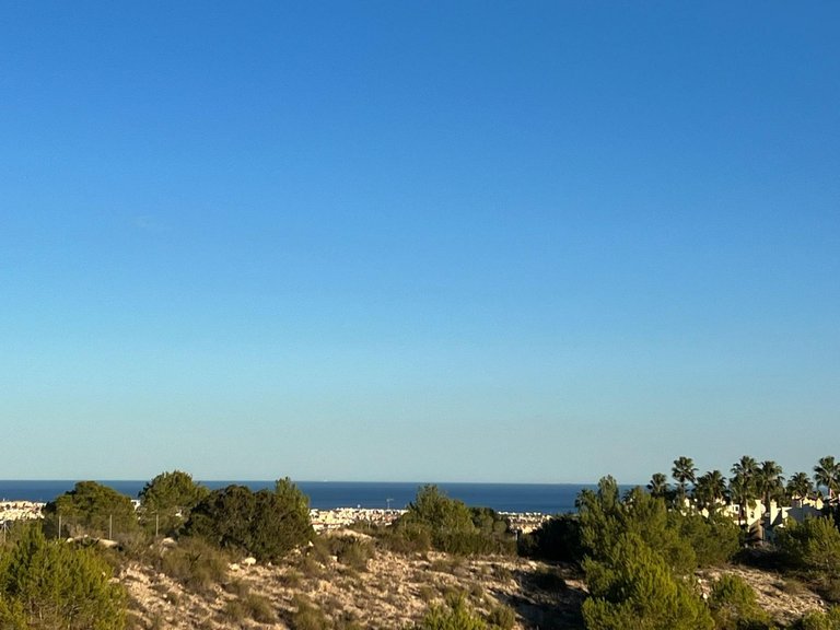 Beautiful Semi-Detached House in Villamartín 12