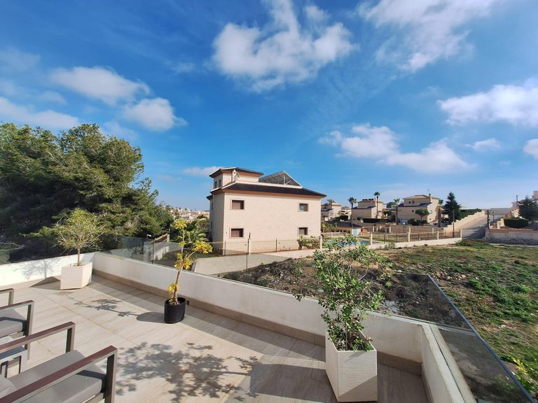 Exclusive Townhouse in Villamartín–Las Filipinas, Orihuela Costa 10