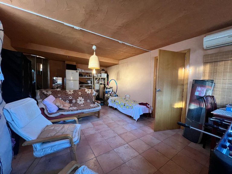 Beautiful Semi-Detached House in Villamartín 3