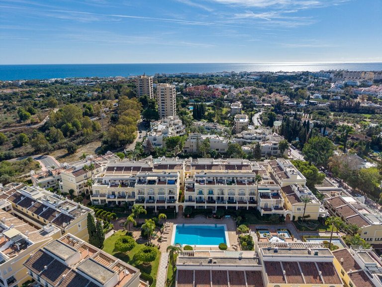 Villa for Sale in Marbella, Malaga 3