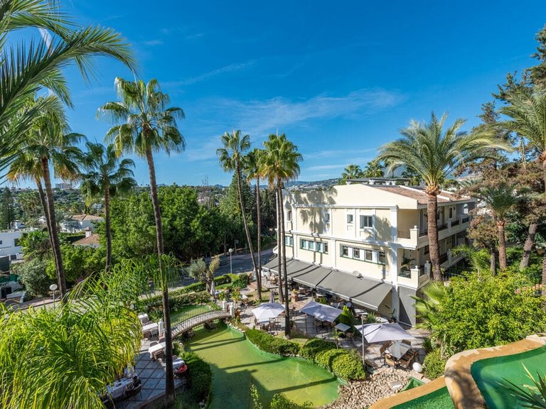 Villa for Sale in Marbella, Malaga 6