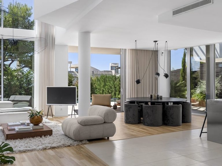 Villa for Sale in Marbella, Malaga 8