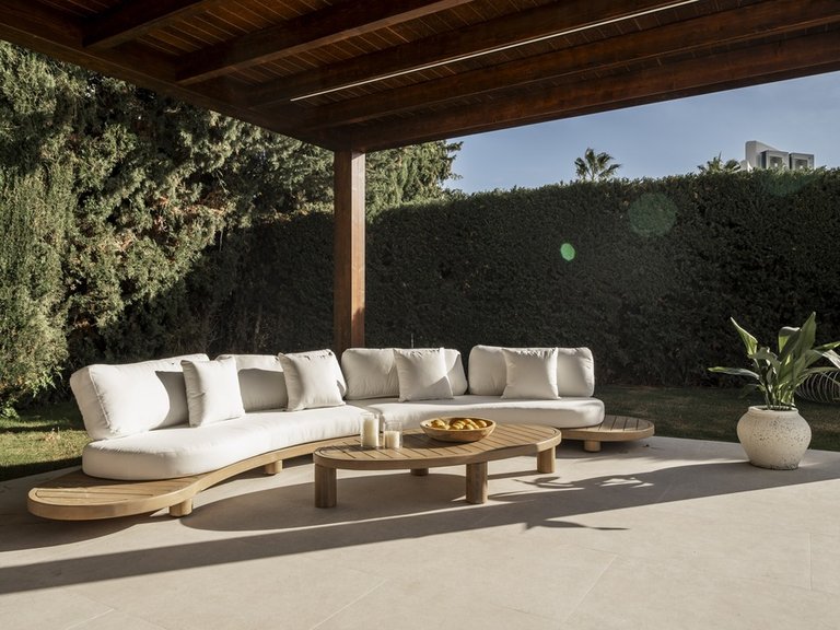 Villa for Sale in Marbella, Malaga 4