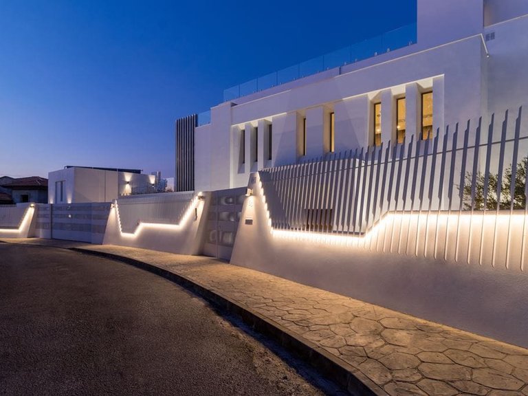 Villa for Sale in Marbella, Malaga 26