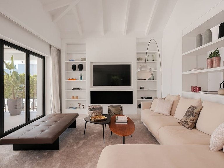 Villa for Sale in Marbella, Malaga 16