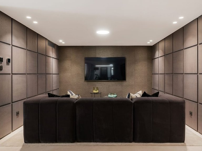 Villa for Sale in Marbella, Malaga 19