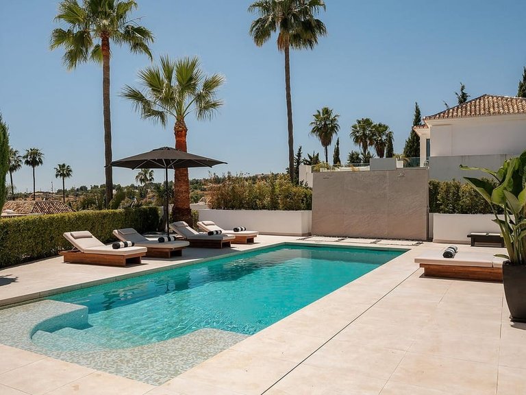 Villa for Sale in Marbella, Malaga 6