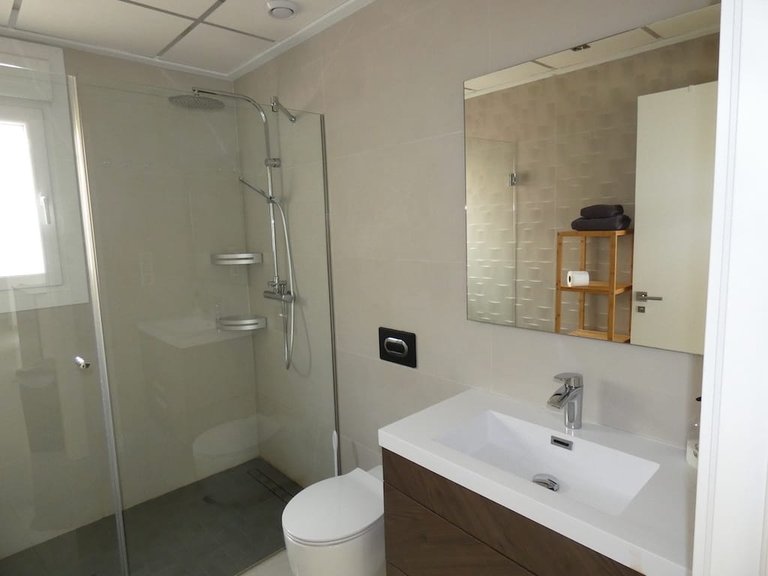 Villa for Sale in Alicante, Alicante 18