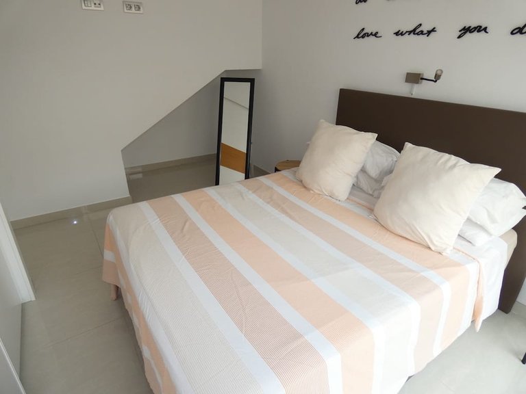 Villa for Sale in Alicante, Alicante 20