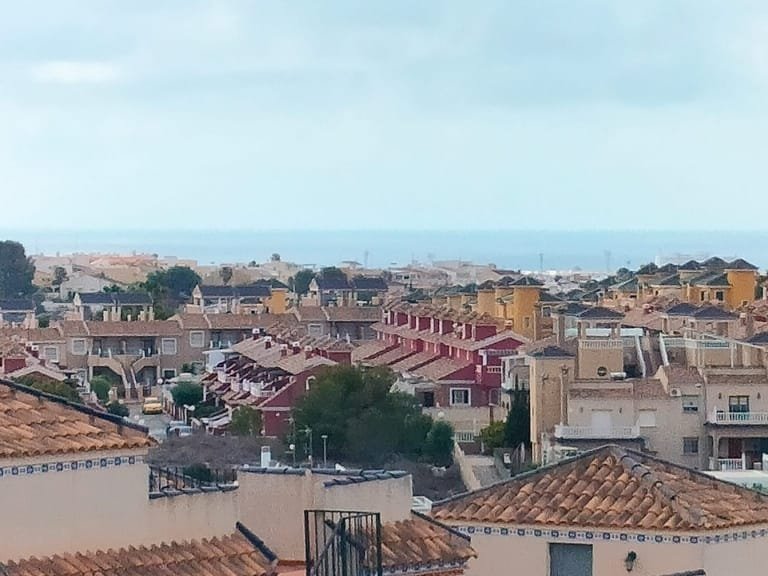Villa for Sale in Villamartin, Alicante 10