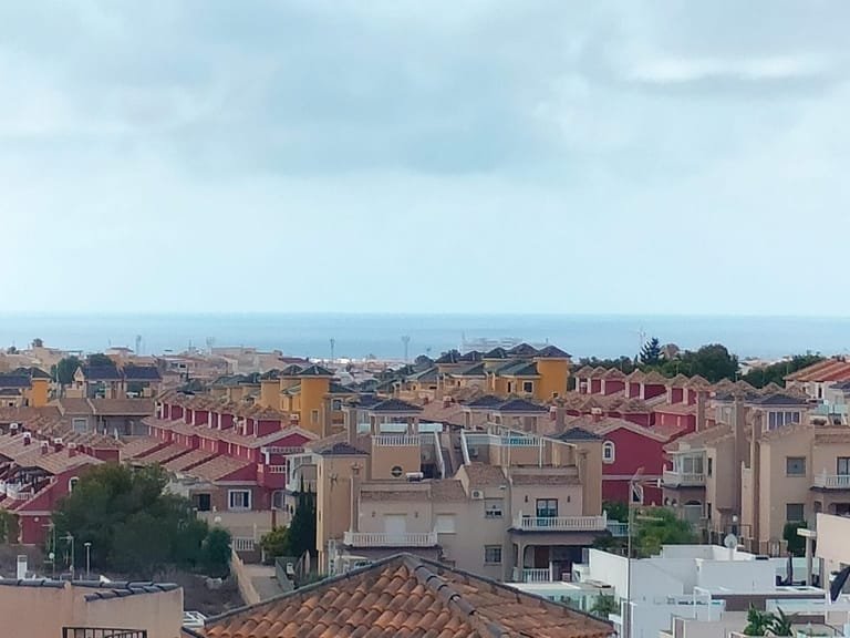 Villa for Sale in Villamartin, Alicante 8