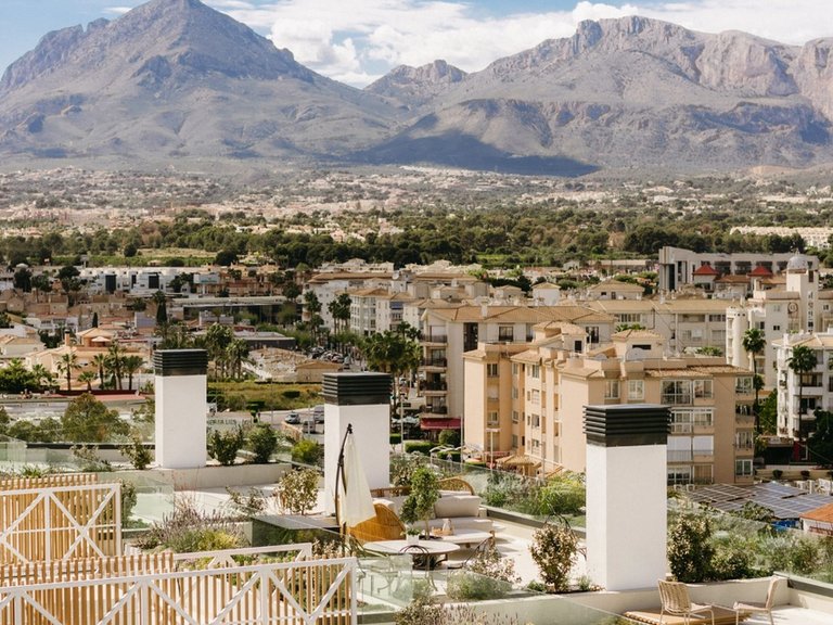 Modernos apartamentos en Alfaz del Pi con vistas al mar y a la ciudad 18
