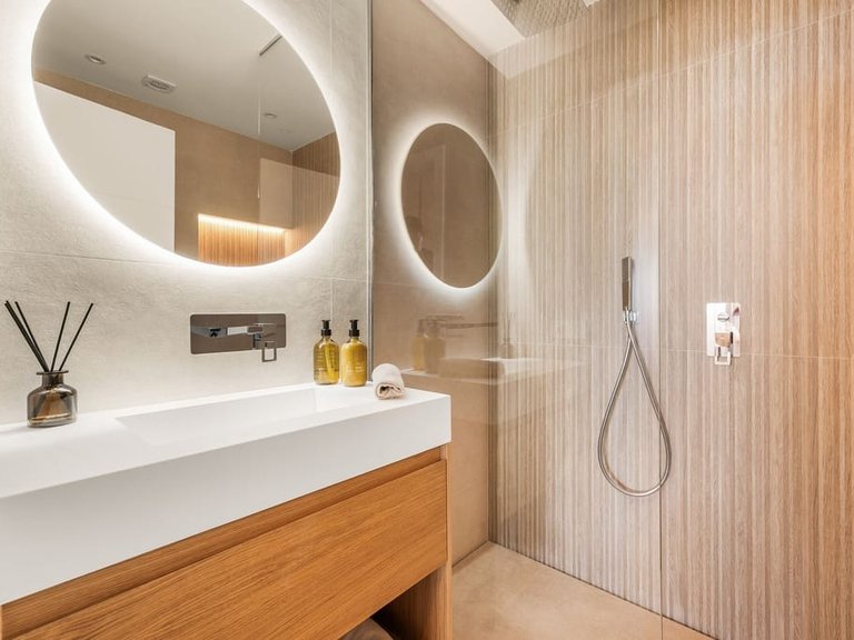 Apartment for Sale in Marbella, Malaga 15