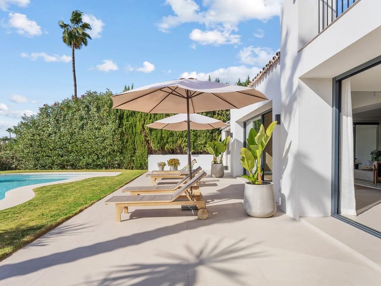 Villa for Sale in Marbella, Malaga 4
