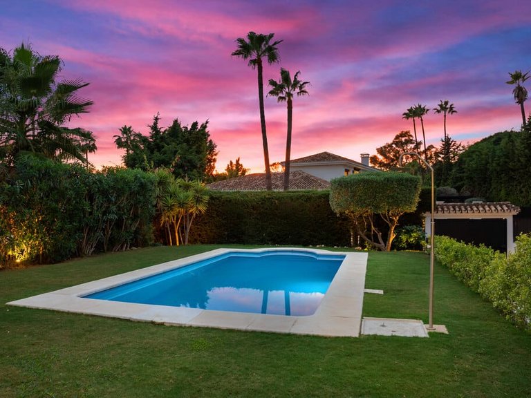 Villa for Sale in Marbella, Malaga 14
