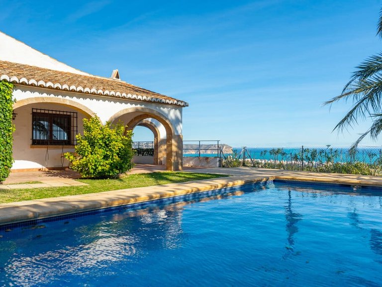 Villa for Sale in Javea, Alicante 3