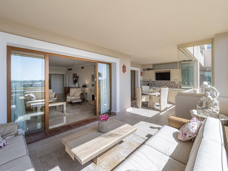 apartment for sale in El Paraiso, Malaga 109176 7