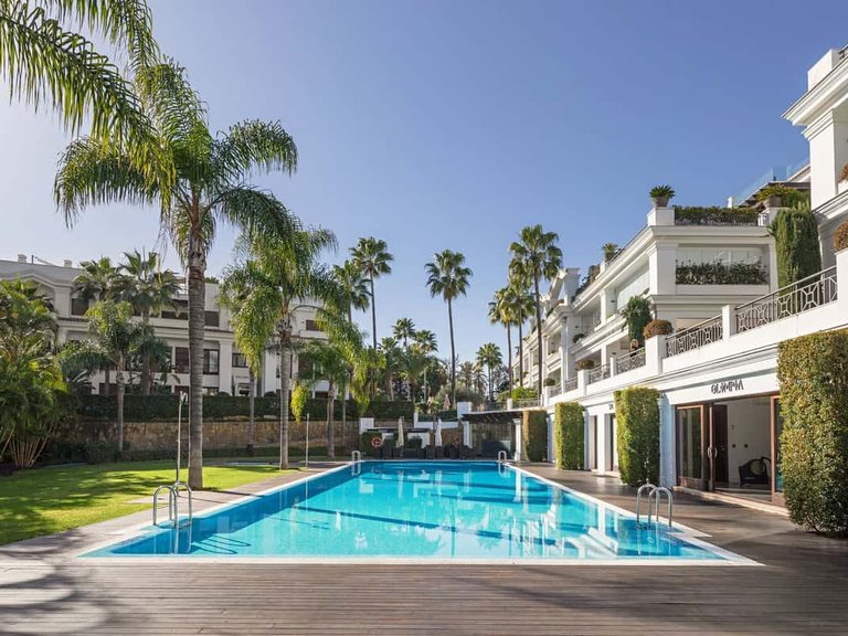 apartment for sale in Estepona, Malaga 493575 1