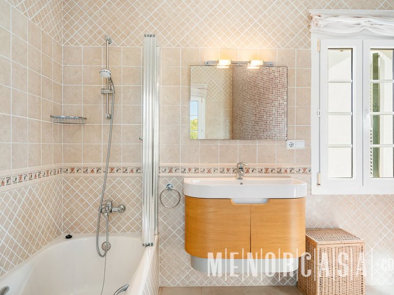 Villa for sale in Alaior, Menorca 903438 1