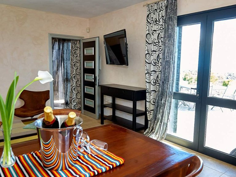 Villa for sale in Guia de Isora, Tenerife 1502140 3