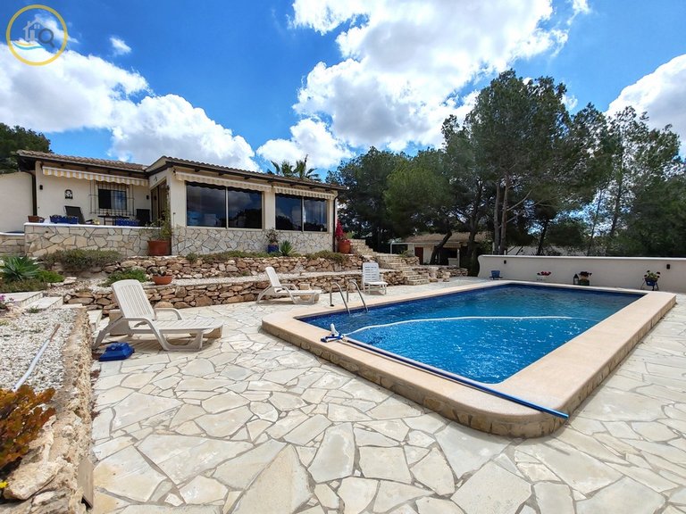 Country House for sale in Pilar de la Horadada, Alicante, Costa Blanca 1