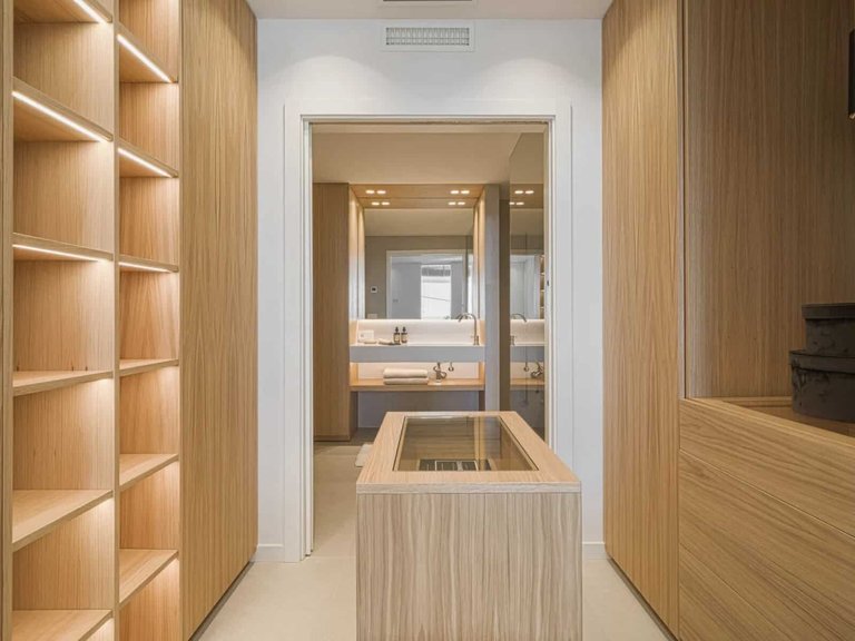 Apartment for sale in Nueva Andalucía, Marbella, Málaga 14