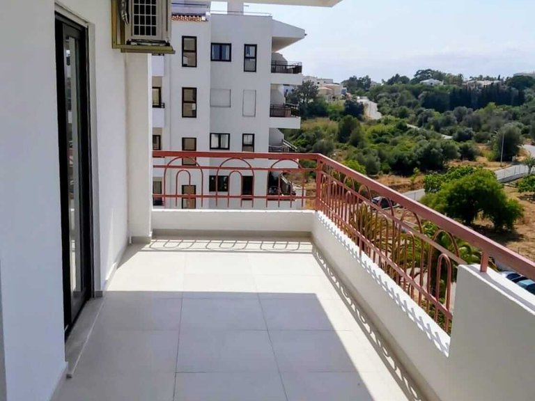 Charmant T1 non meublé à Portimão, Praia de Vau 4