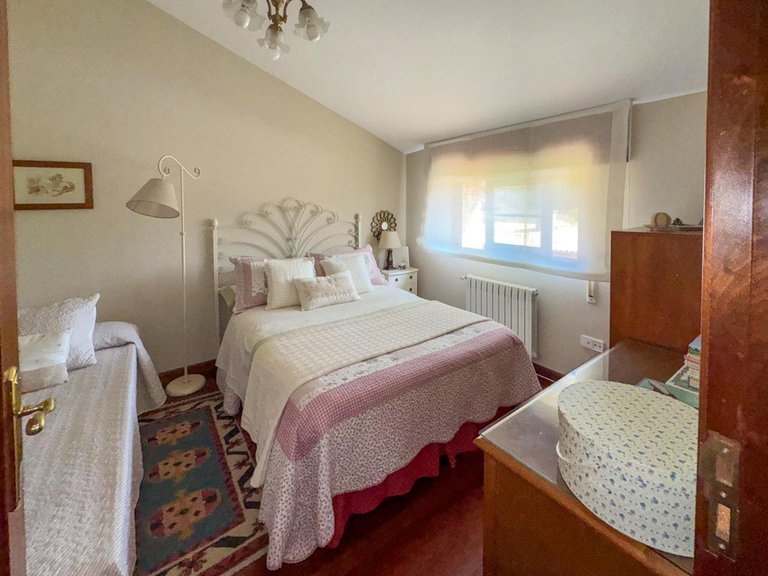 Villa for sale in Cabanas, La Coruña 11