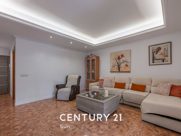 Apartment for sale in Nueva Andalucía, Marbella, Málaga 6