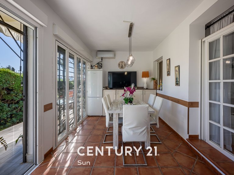 Apartment for sale in Nueva Andalucía, Marbella, Málaga 8