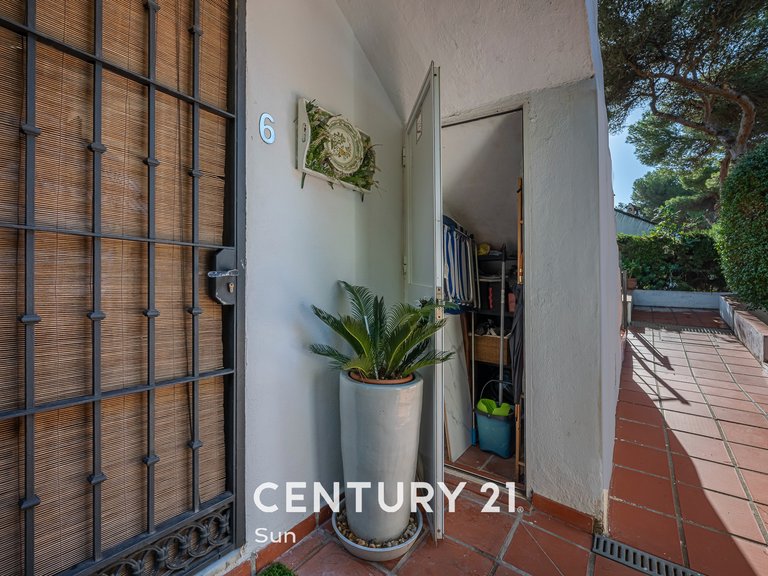 Apartment for sale in Nueva Andalucía, Marbella, Málaga 23